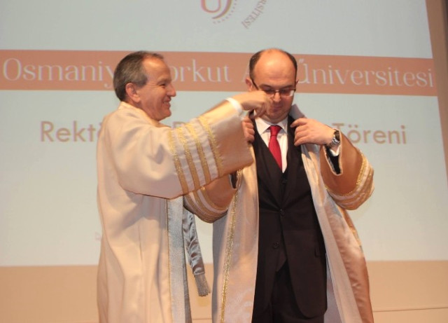 OKÜ'de Rektörlük Devir Teslim Töreni Yapıldı